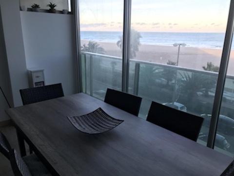 Appartement Face A La Mer - 6 A 8 Personnes - Canet En Roussillon Exterior foto